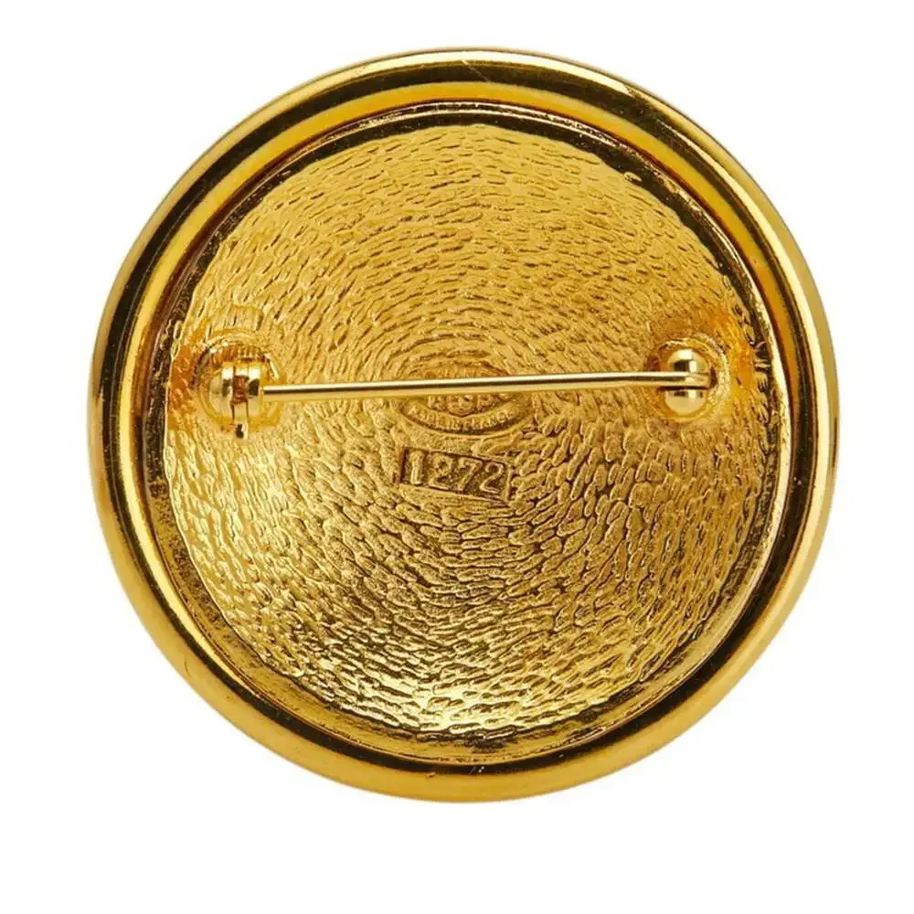 CHANEL Vintage Gold Logo Brooch